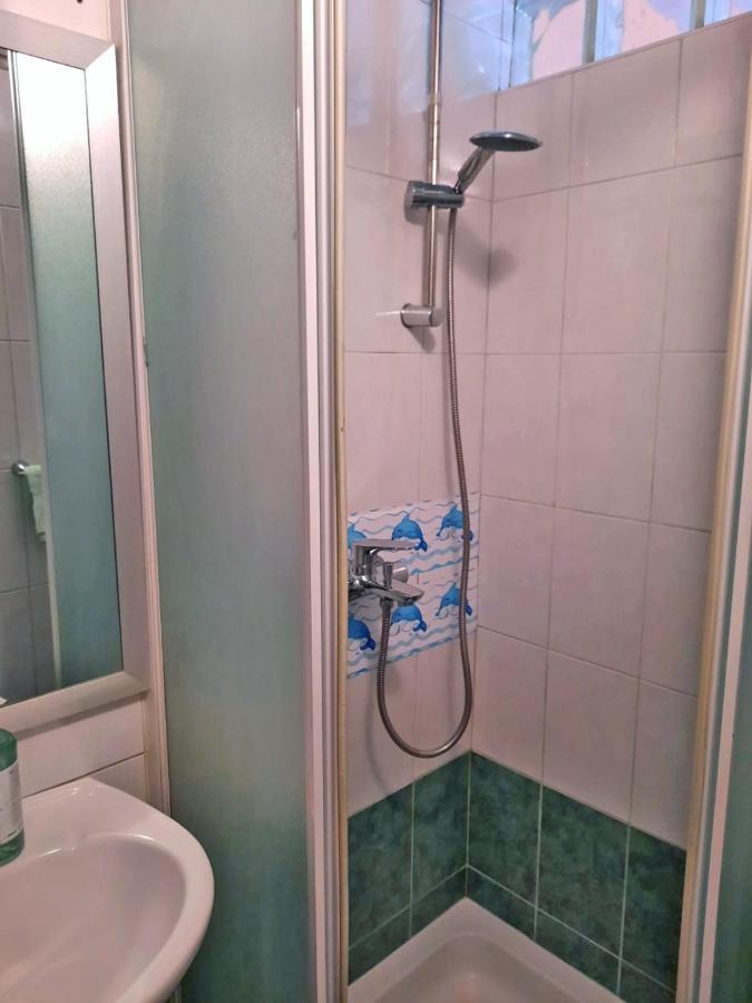 Apartment Surya โรกอซนิซา ภายนอก รูปภาพ